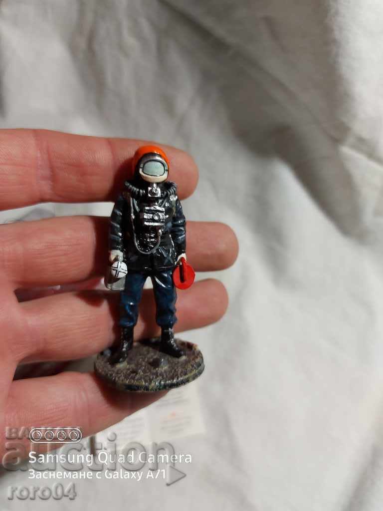 ПОЖАРНИКАР - ОЛОВО - ФРАНЦИЯ - 1978 - NEW - 6 ПОЖАРНИКАР - ОЛОВО - ФРАНЦИЯ - 1978 - NEW - 6