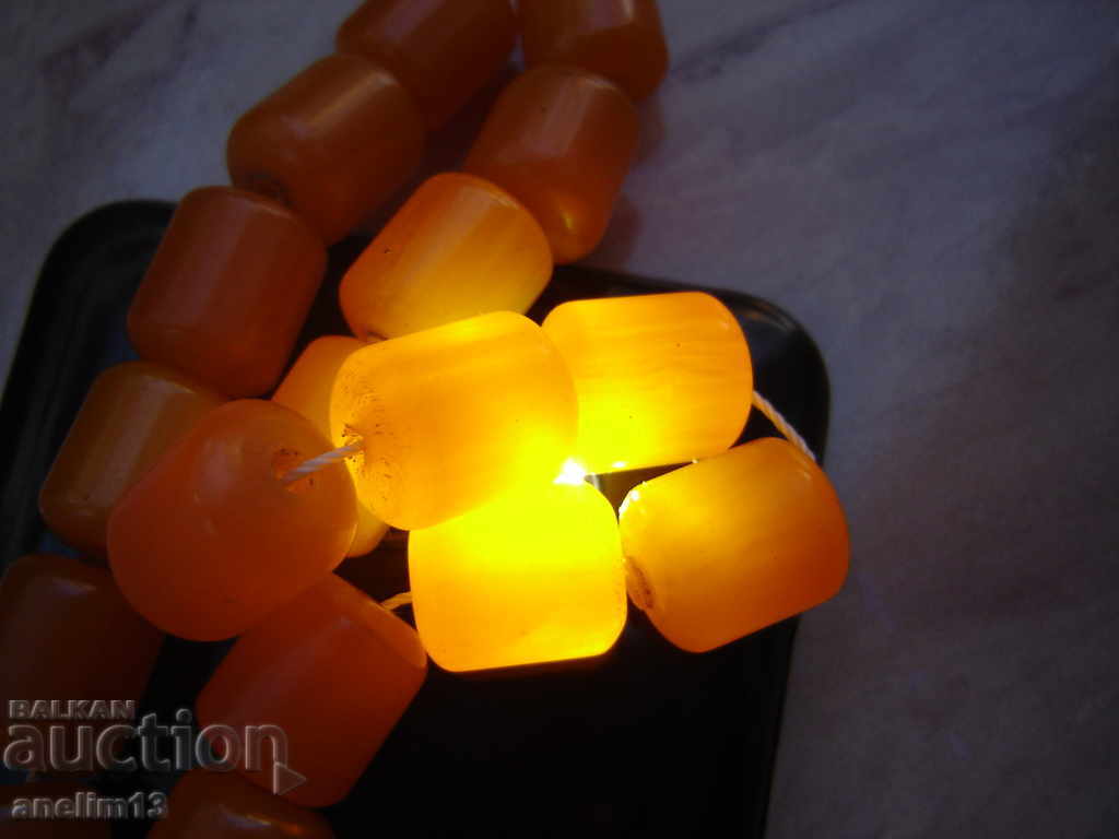 OLD BROENITSA BAKELIT AMBER - 6 OLD BROENITSA BAKELIT AMBER - 6