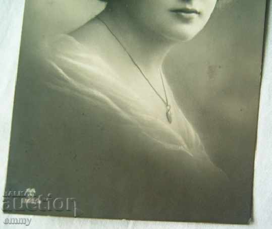 Auction Kingdom of Bulgaria old photo card girl Belovo Auction Kingdom of Bulgaria old photo card girl Belovo