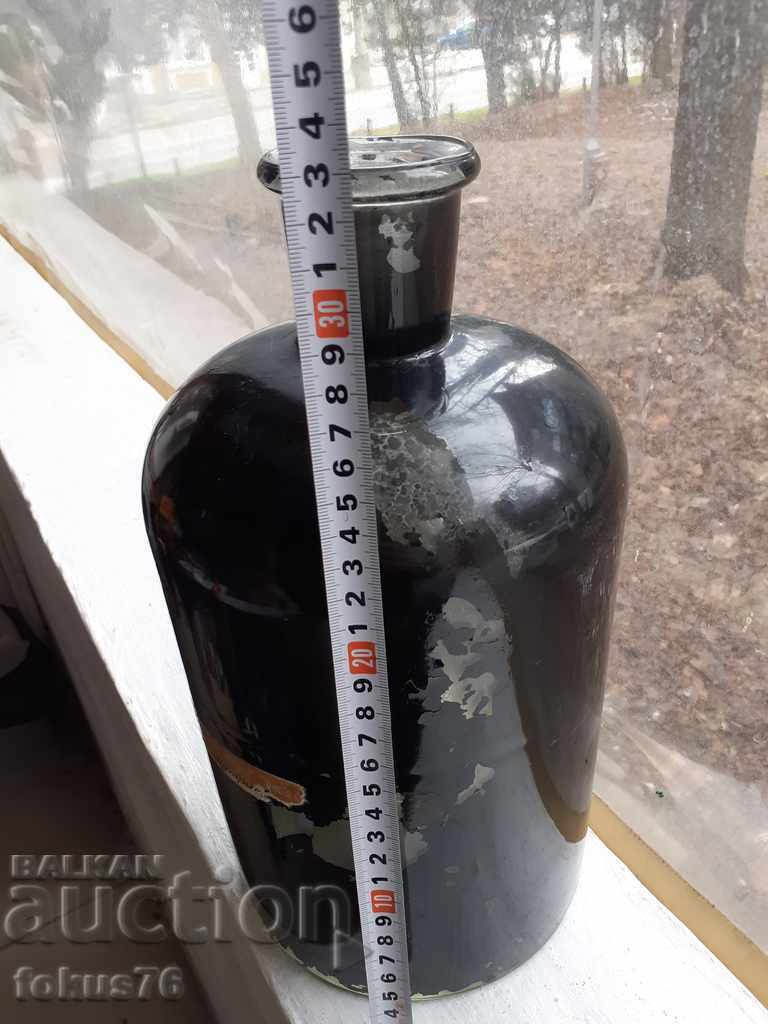 Borcan medical vechi vopsit în negru - 6