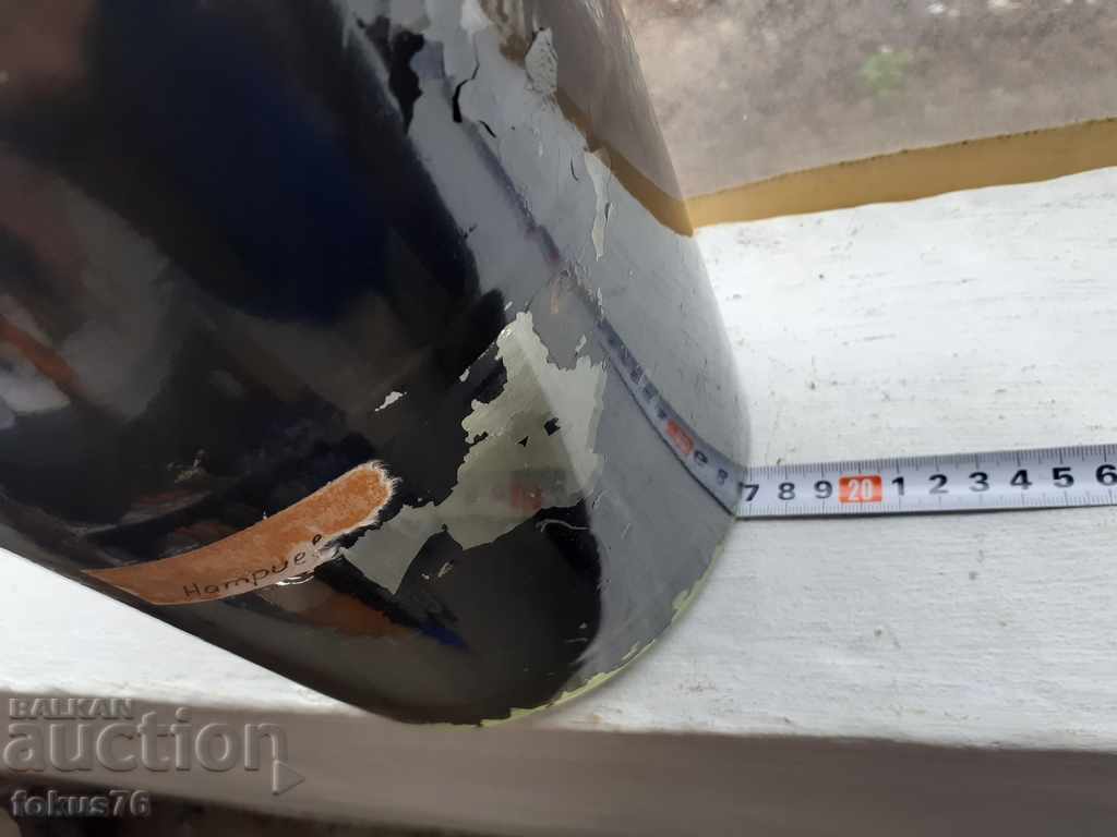 Borcan medical vechi vopsit în negru - 7