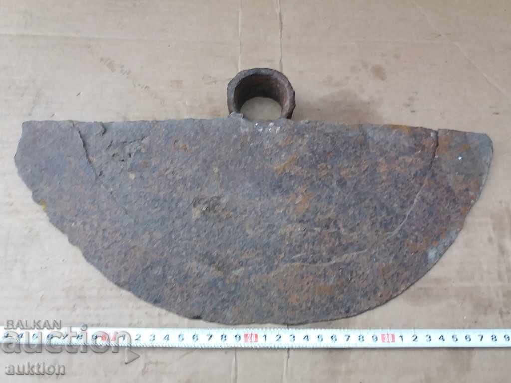 Cârlig vechi forjat masiv - YAMBOL, KOPACHKA - 5 Cârlig vechi forjat masiv - YAMBOL, KOPACHKA - 5