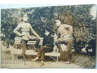 Стара снимка картичка офицери войници