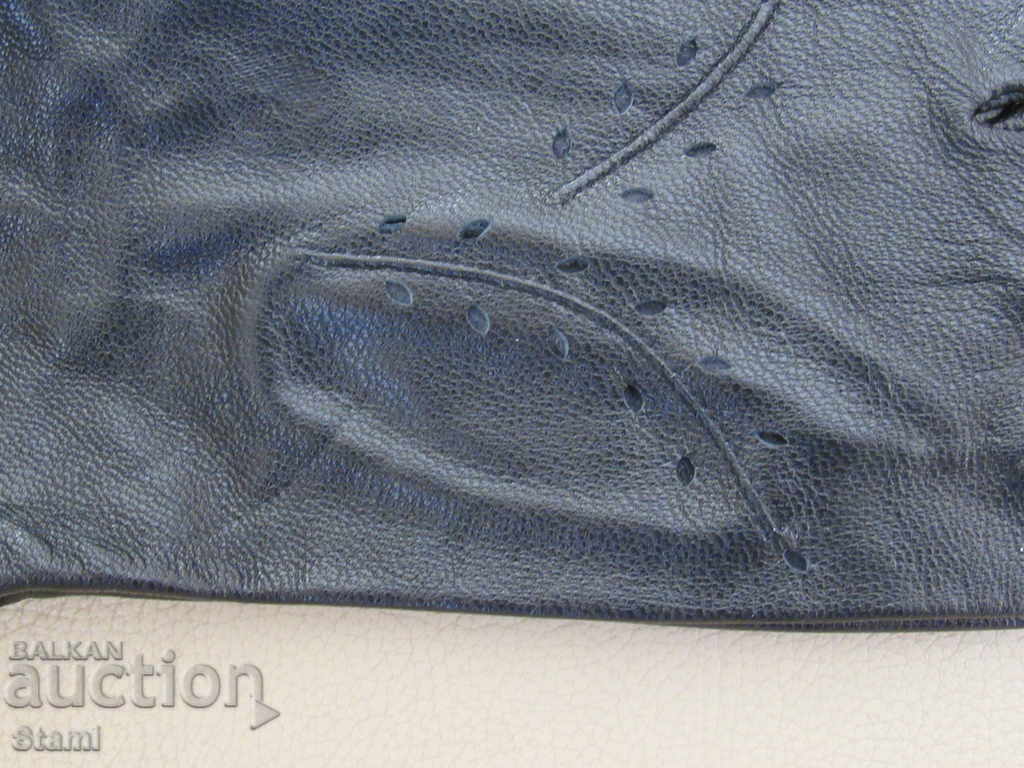 Auction Black women's leather gloves made of genuine leather, Auction Black women's leather gloves made of genuine leather,