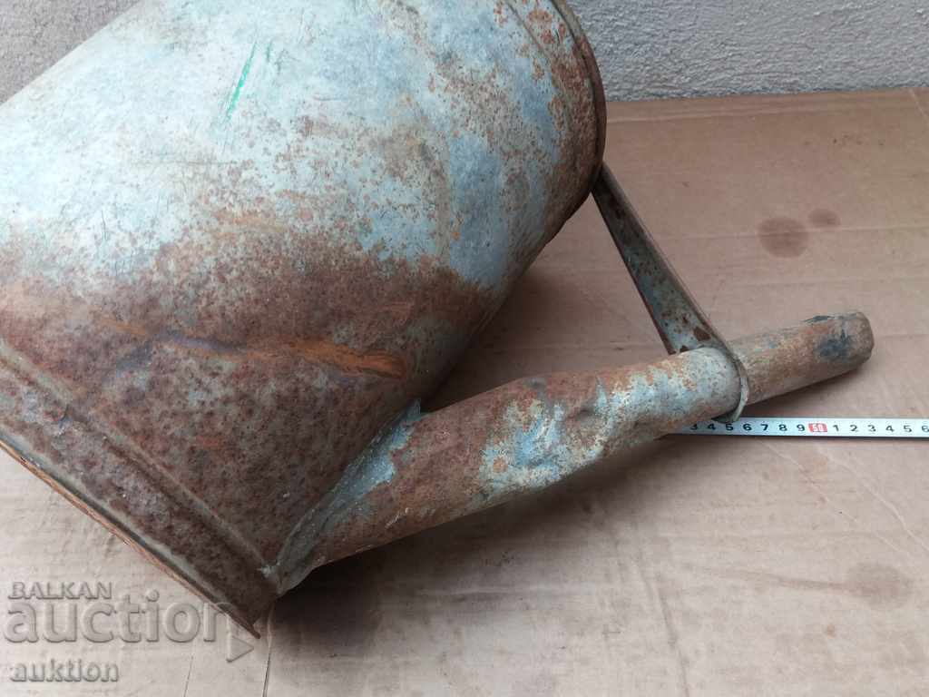 OLD METAL CONTAINER - FOR DECORATION - 6 OLD METAL CONTAINER - FOR DECORATION - 6