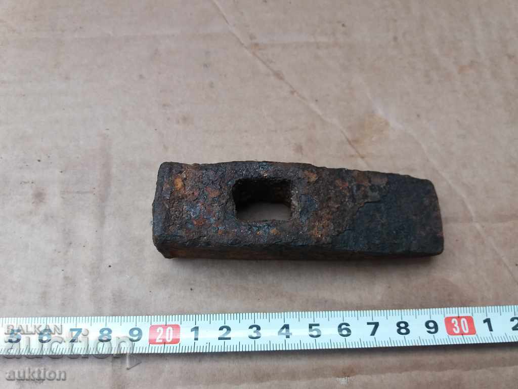 OLD MASSIVE FORGED HAMMER, HAMMER with price 2.99 BGN | € 1.53 OLD MASSIVE FORGED HAMMER, HAMMER with price 2.99 BGN | € 1.53