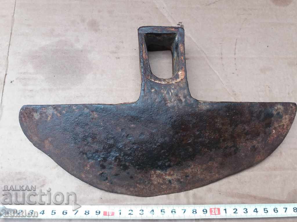 Delivery of WROUGHTED PICK, DROP