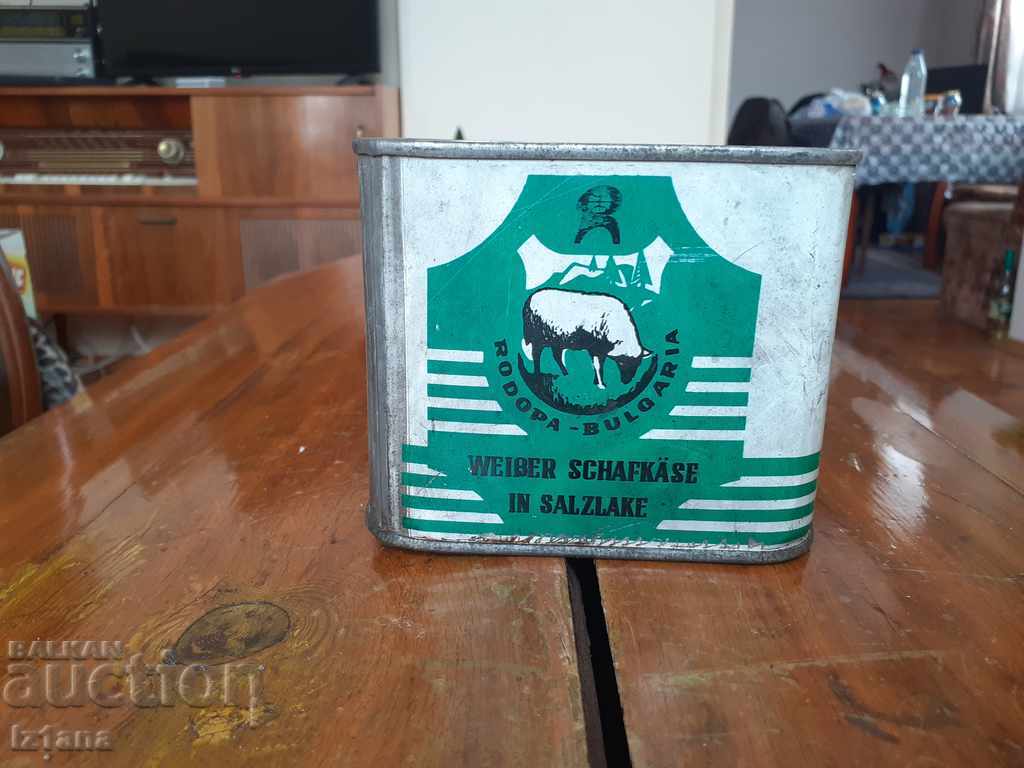 Old box of Rhodope cheese with price 20.00 BGN | € 10.23 Old box of Rhodope cheese with price 20.00 BGN | € 10.23