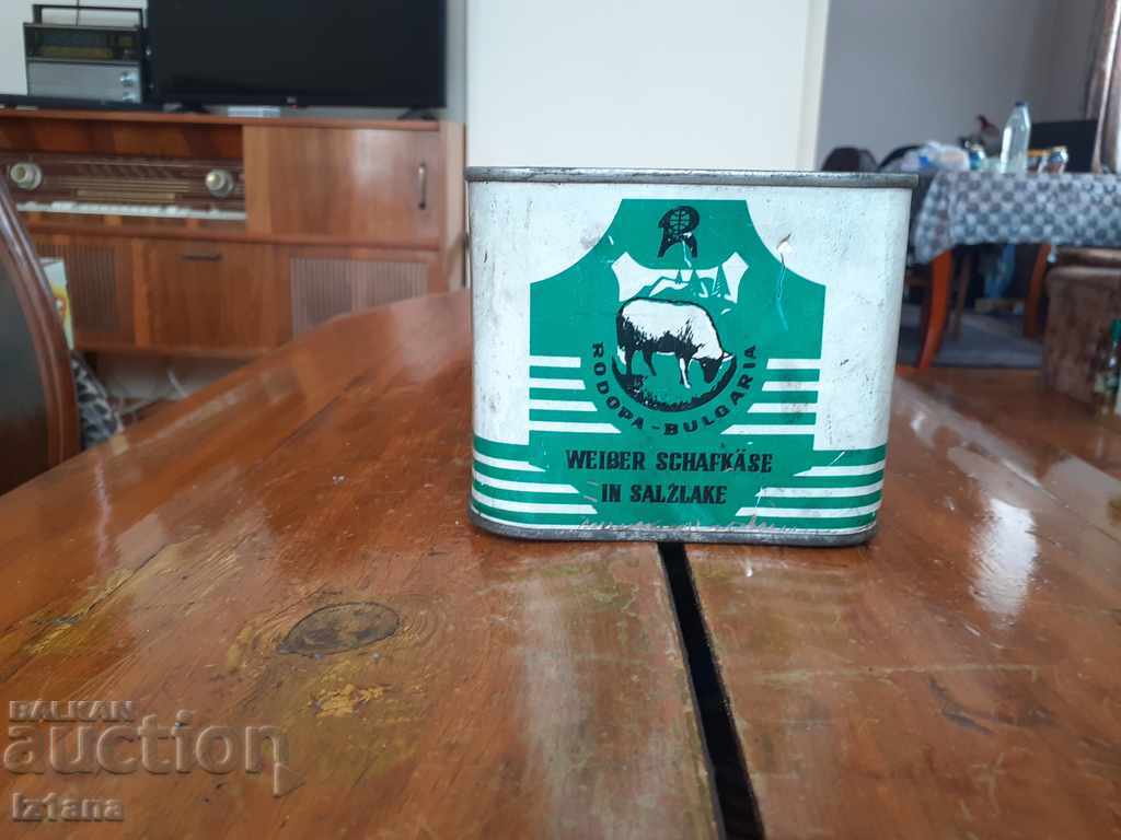 Delivery of Old box of Rhodope cheese Delivery of Old box of Rhodope cheese