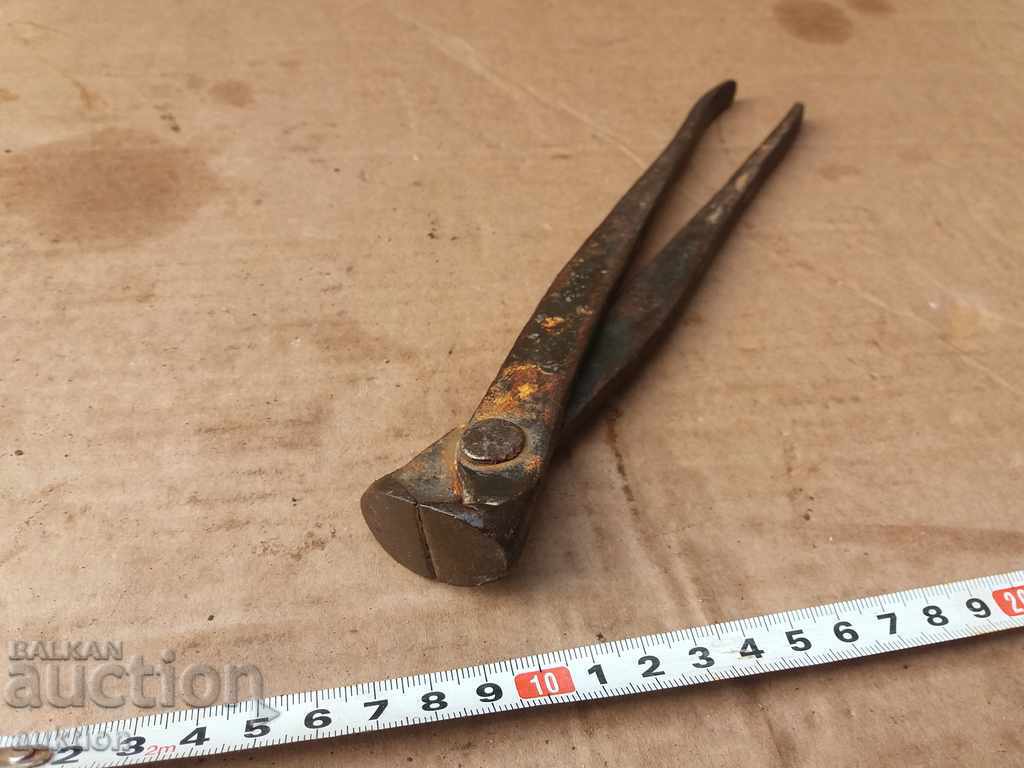 Delivery of STEELED CUTTER, CURPED Delivery of STEELED CUTTER, CURPED