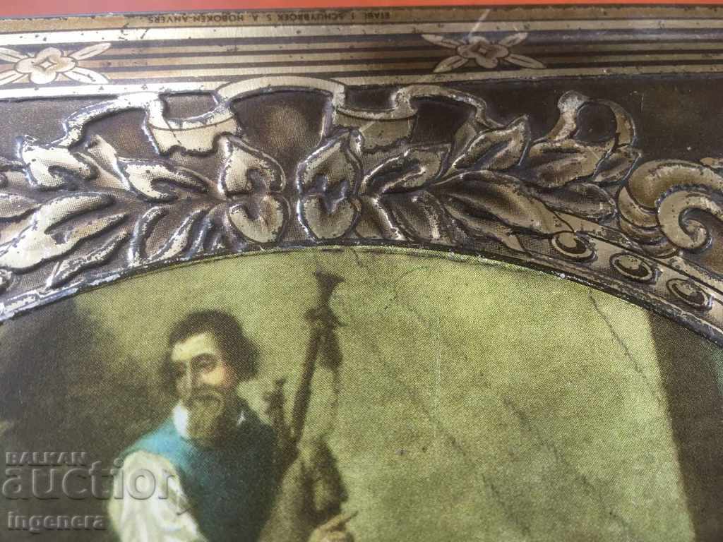 Delivery of METAL RELIEF BOX ANTIQUE ON HINGES Delivery of METAL RELIEF BOX ANTIQUE ON HINGES