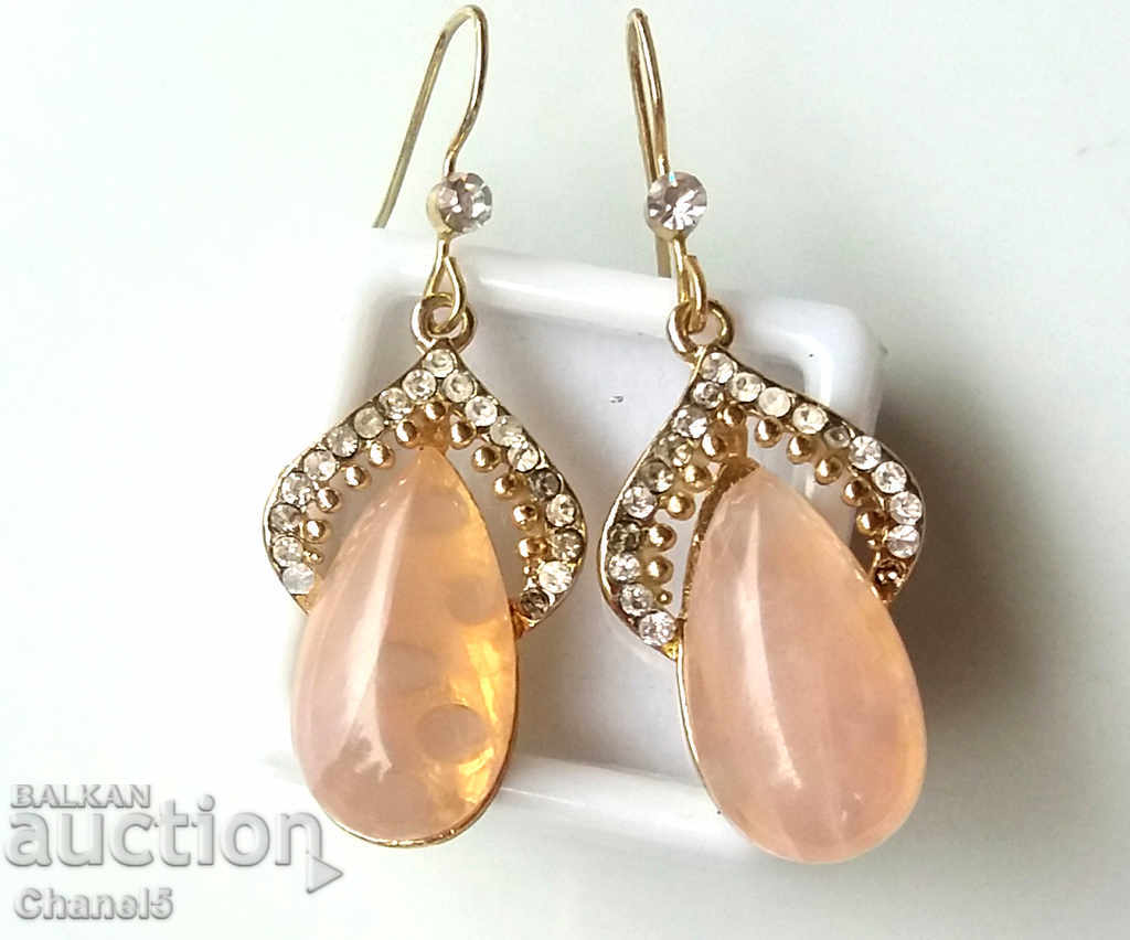 EARRINGS WITH NATURAL ROSE QUARTZ AND ZIRCONI