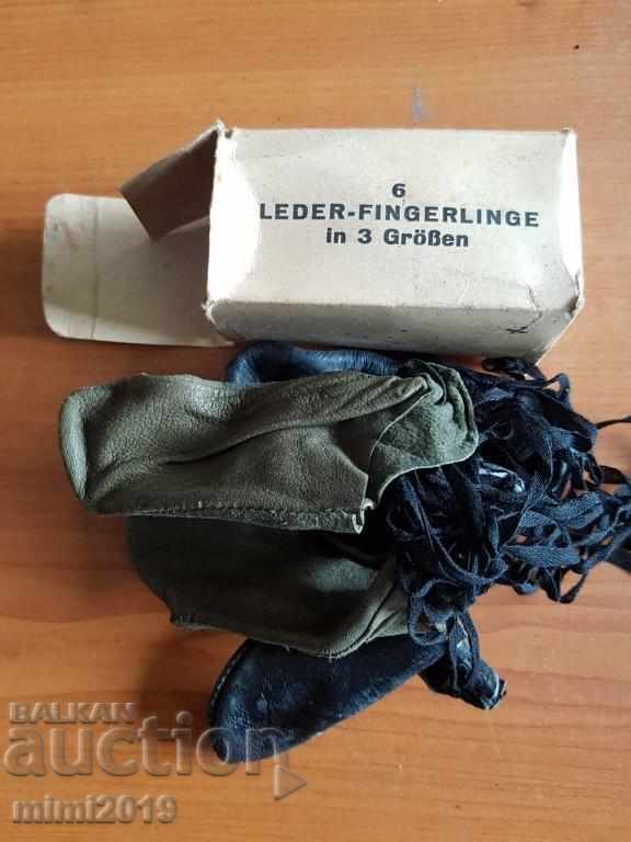 World War II Medical Leather Finger Case with price 150.00 BGN | € 76.69 World War II Medical Leather Finger Case with price 150.00 BGN | € 76.69