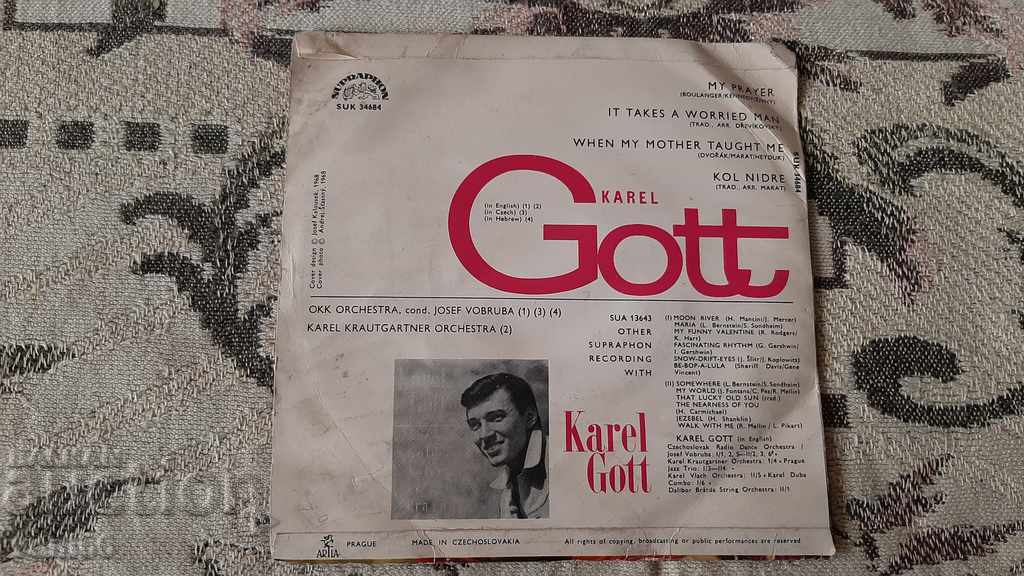 Delivery of Turntable - Small Format - Karel Gott Delivery of Turntable - Small Format - Karel Gott
