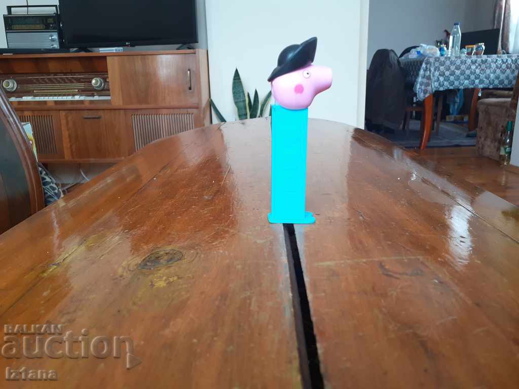 Delivery of Piece of PEZ candy Delivery of Piece of PEZ candy