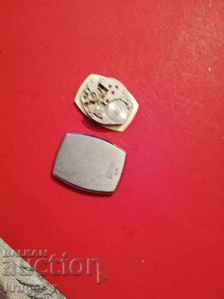 Аукцион Машинка от дамски часовник DUGENA.