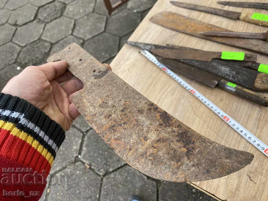 Delivery of 10520. OLD FORGED KNIFE SUTTER Delivery of 10520. OLD FORGED KNIFE SUTTER