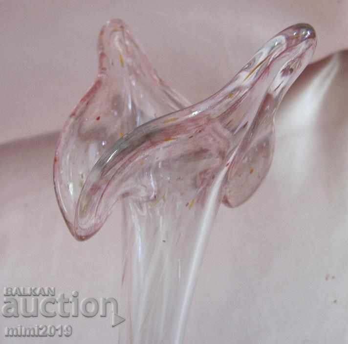 Delivery of Art Nouveau Secession Crystal Vase