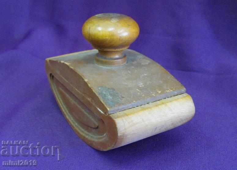 Ξύλο μελανιού του 19ου αιώνα με τιμή 30.00 BGN | € 15.34