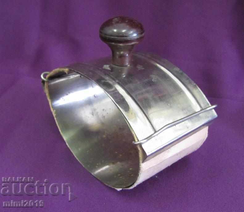 Аукцион Антикварна Метална Мастилница за Мастило Масонски Символ Аукцион Антикварна Метална Мастилница за Мастило Масонски Символ