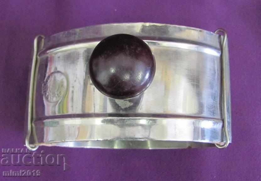 Доставка на Антикварна Метална Мастилница за Мастило Масонски Символ Доставка на Антикварна Метална Мастилница за Мастило Масонски Символ