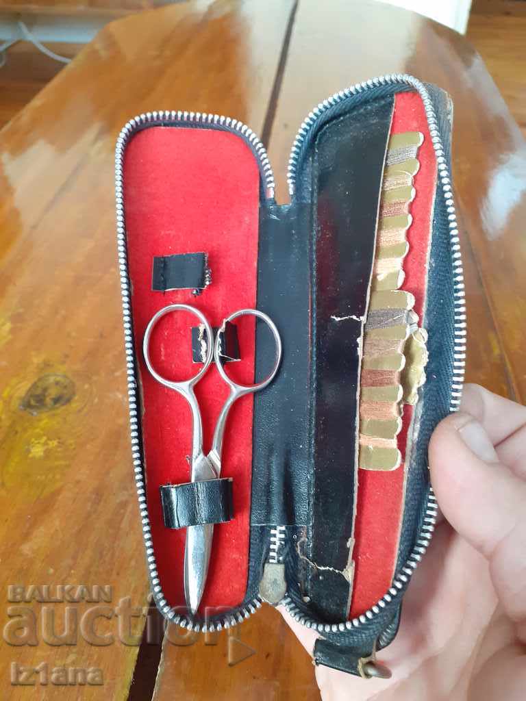 Auction Old nurse Auction Old nurse