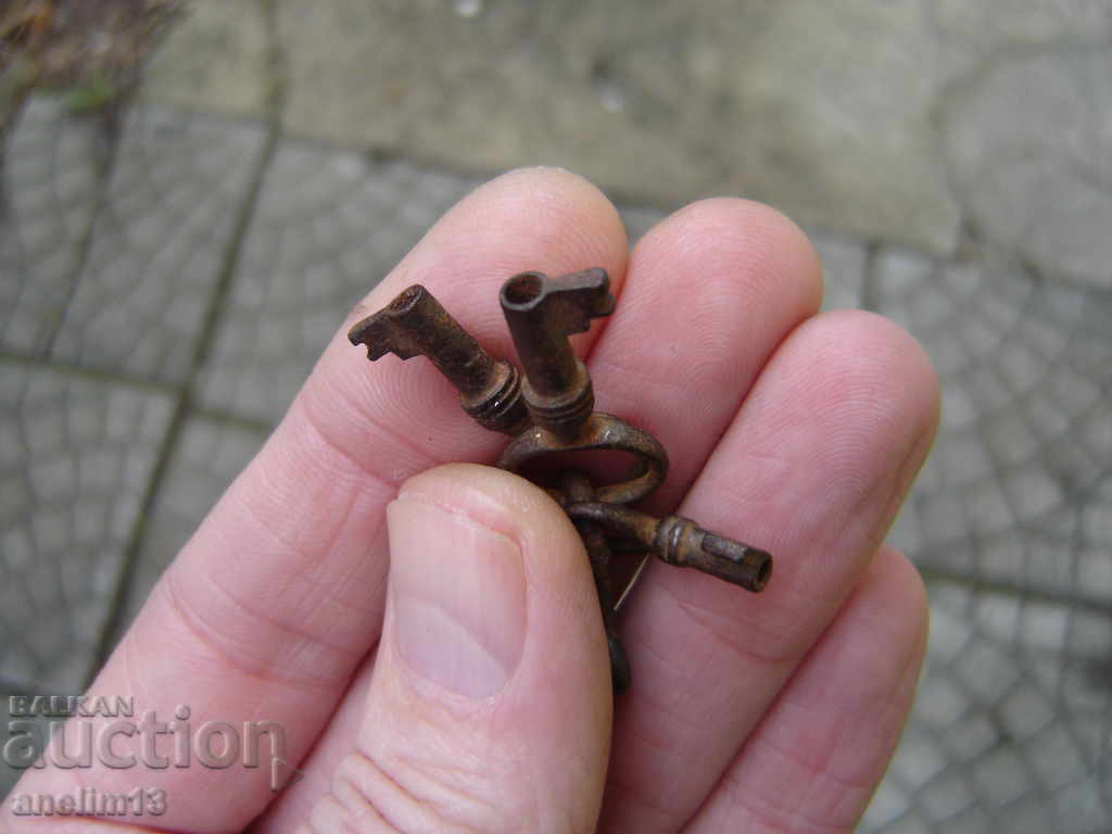 LOT OLD KEYS KEY LOCK LOCK LOCK - 6