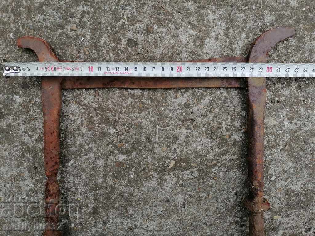 Hand-scraped scraper for wrought iron shoes - 7 Hand-scraped scraper for wrought iron shoes - 7