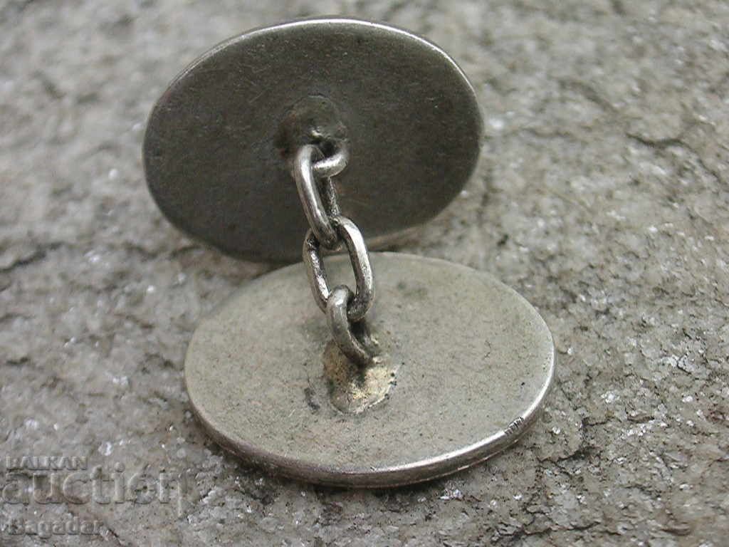 Delivery of Old cufflinks Delivery of Old cufflinks