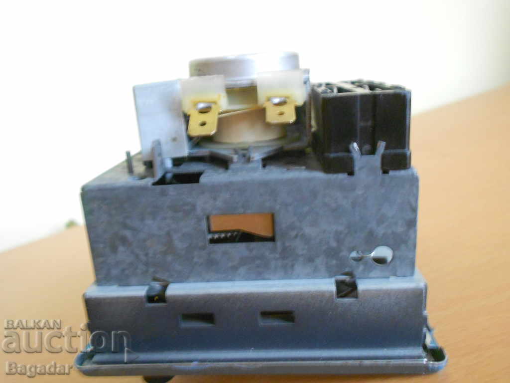 Delivery of Clock Delivery of Clock