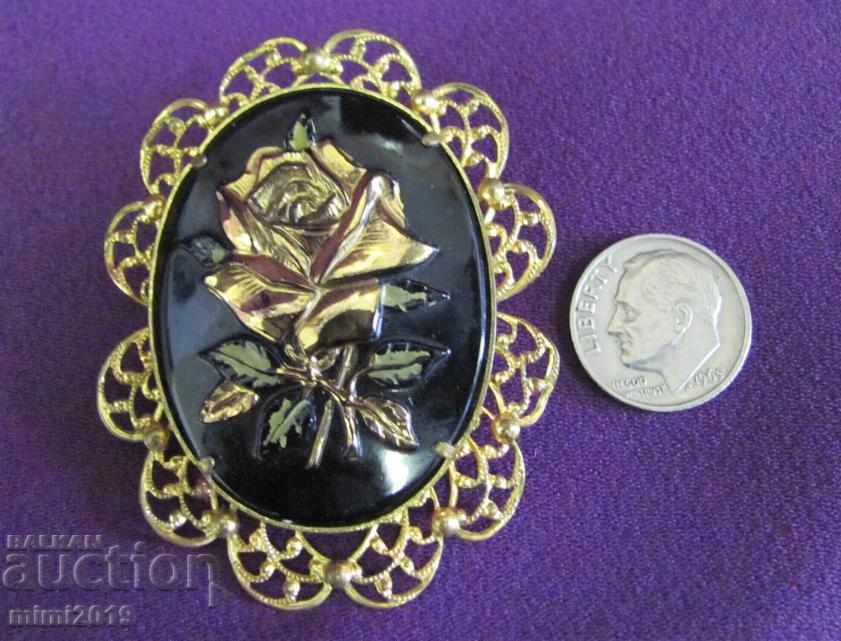 Vintage Women's Brooch - 6 Vintage Women's Brooch - 6