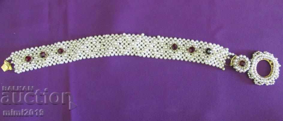 Auction Vintage Women's Necklace Auction Vintage Women's Necklace