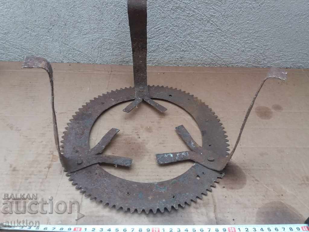 OLD REVIVAL PIRUSTIA - 6 OLD REVIVAL PIRUSTIA - 6