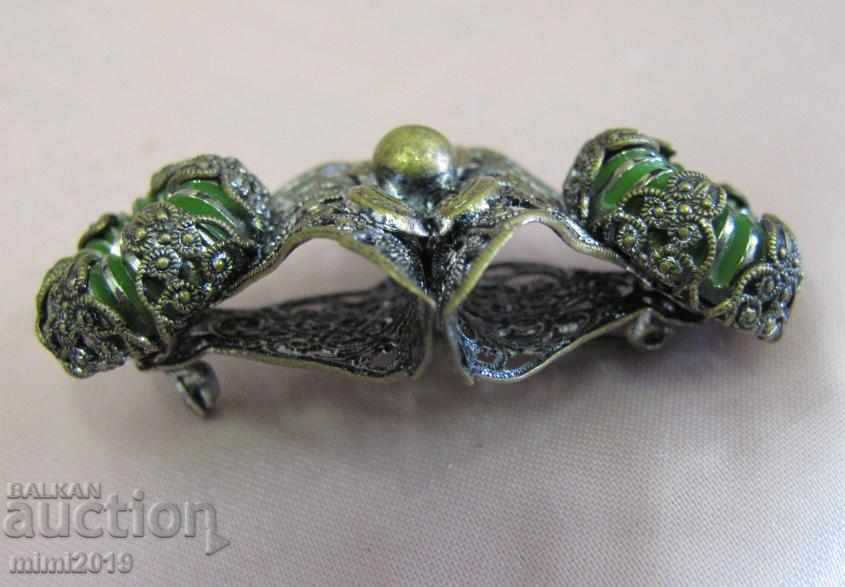 30s Vintage Women's Brooch with price 48.00 BGN | € 24.54 30s Vintage Women's Brooch with price 48.00 BGN | € 24.54