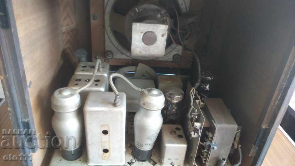 OLD RADIO - TELEFUNKEN SUPER 332 WLK - 6 OLD RADIO - TELEFUNKEN SUPER 332 WLK - 6