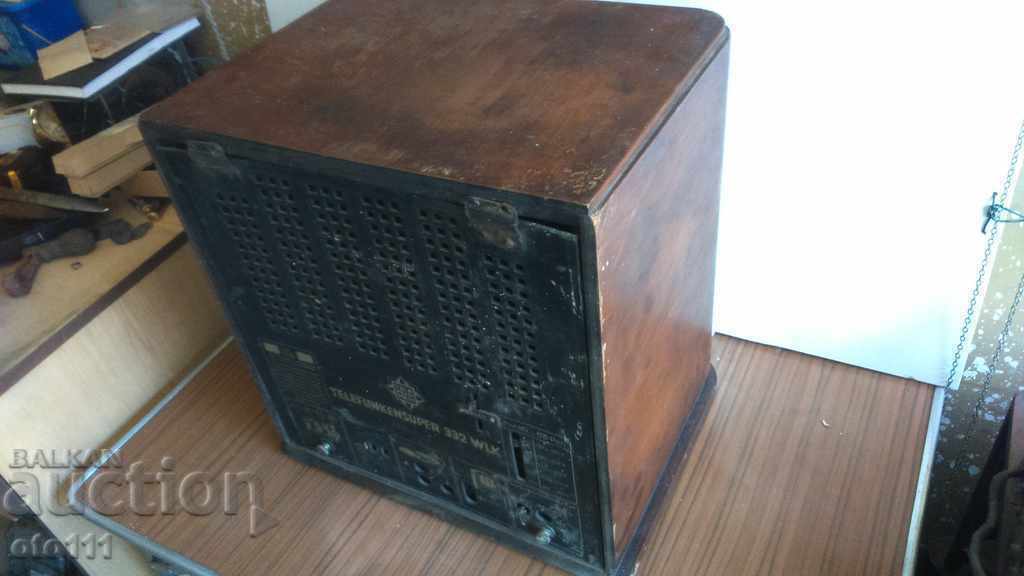 OLD RADIO - TELEFUNKEN SUPER 332 WLK - 7 OLD RADIO - TELEFUNKEN SUPER 332 WLK - 7