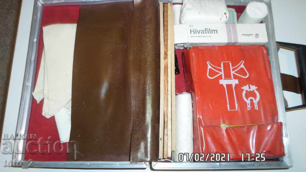 Auction CAR FIRST AID KIT - PIRIN - DISCOUNT!!! Auction CAR FIRST AID KIT - PIRIN - DISCOUNT!!!