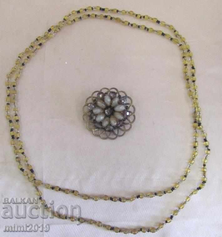 Vintage Women's Brooch and Necklace