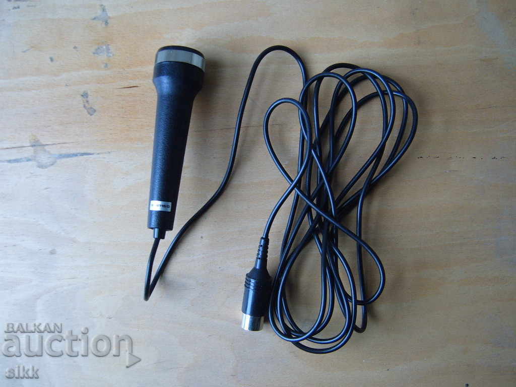 Microphone Microphone