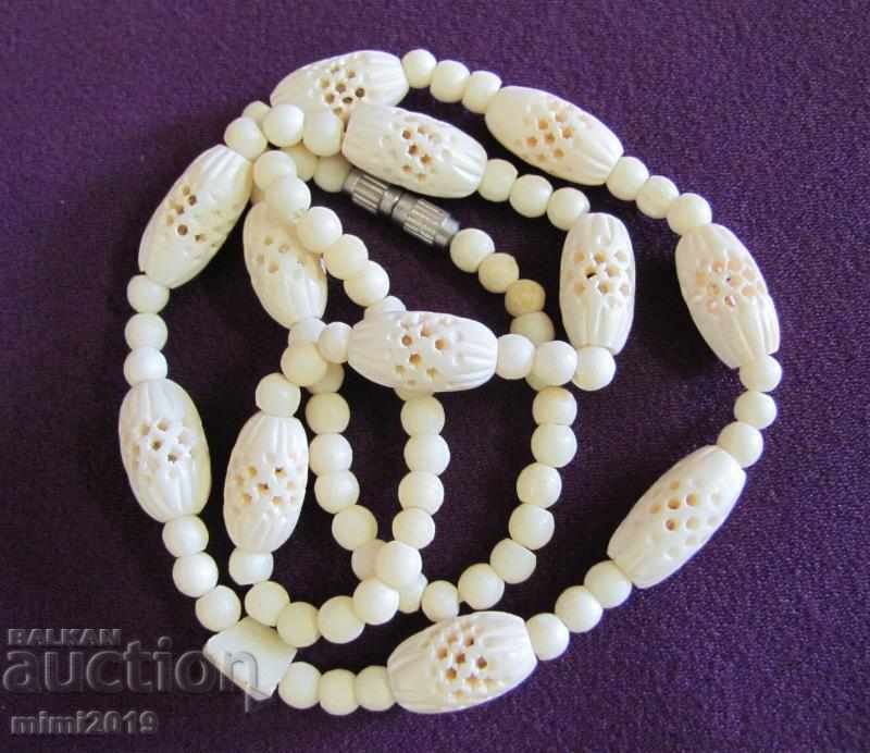 Vintage Necklace and Brooch. bone - 5 Vintage Necklace and Brooch. bone - 5