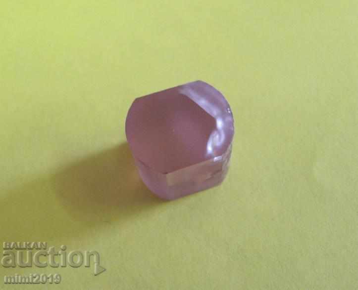 Synthetic Ruby 3.85 g about 20 carats - 5 Synthetic Ruby 3.85 g about 20 carats - 5