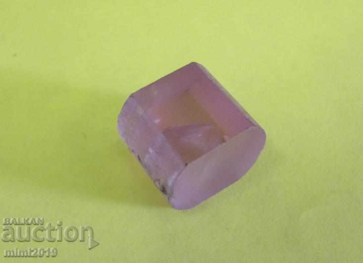 Synthetic Ruby 3.85 g about 20 carats - 6 Synthetic Ruby 3.85 g about 20 carats - 6