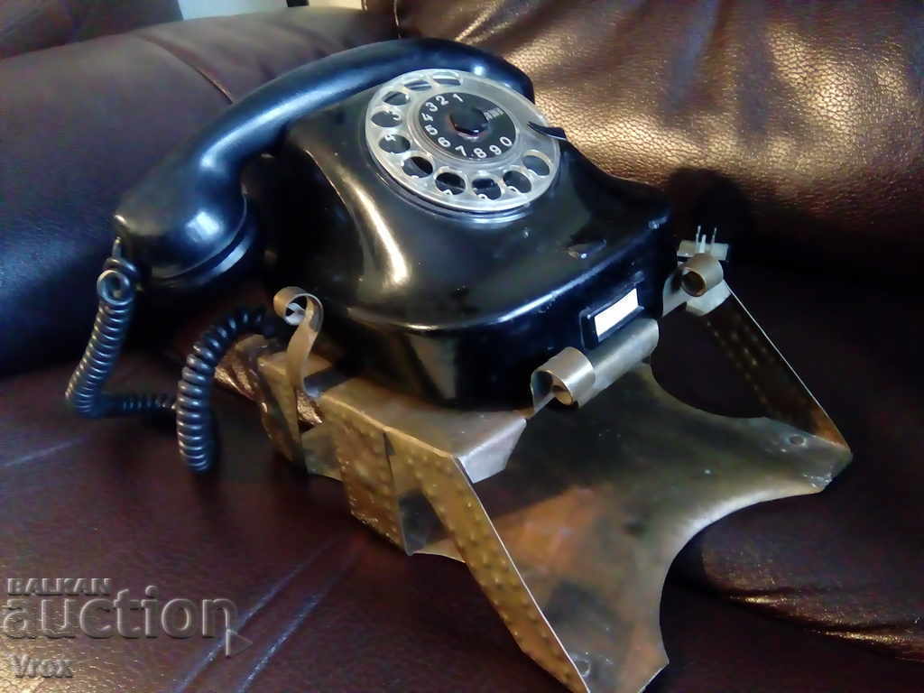 Παλιό τηλέφωνο με βάση από σφυρήλατο σίδερο - 6 Παλιό τηλέφωνο με βάση από σφυρήλατο σίδερο - 6