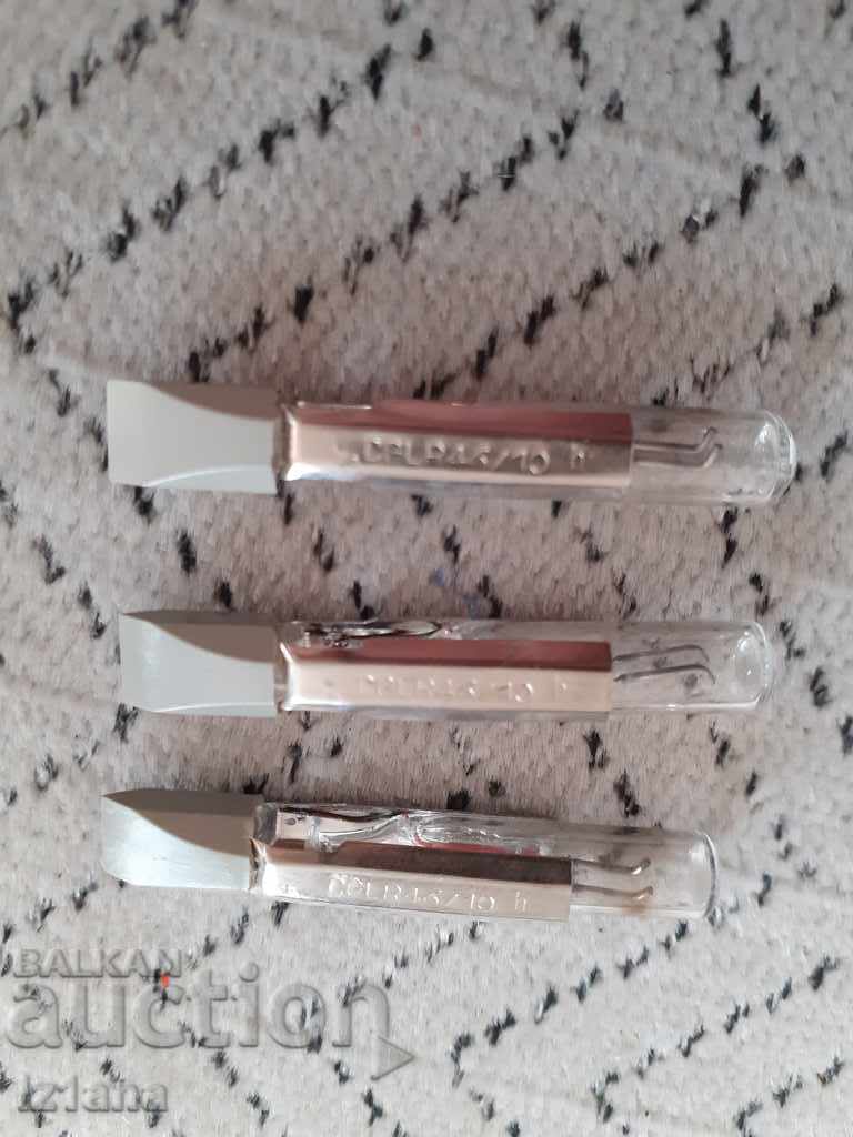 Παλιά τηλεφωνική λάμπα με τιμή 6.00 BGN | € 3.07 Παλιά τηλεφωνική λάμπα με τιμή 6.00 BGN | € 3.07