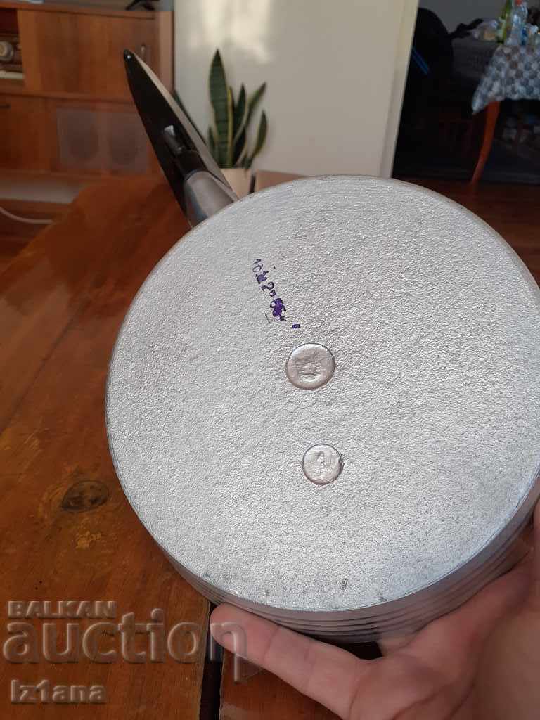 Tigaie veche din aluminiu Veselka - 5 Tigaie veche din aluminiu Veselka - 5