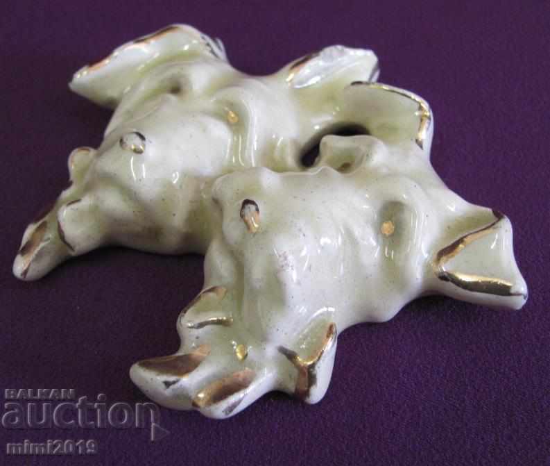 Delivery of 30s Old Pottery Dogs