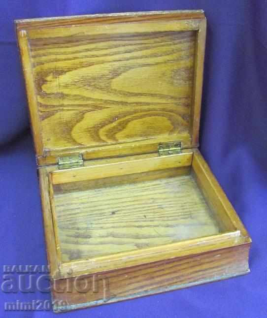 Old Wooden Mahogany Box - 5 Old Wooden Mahogany Box - 5