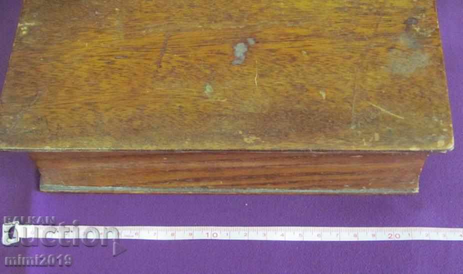 Old Wooden Mahogany Box - 7 Old Wooden Mahogany Box - 7