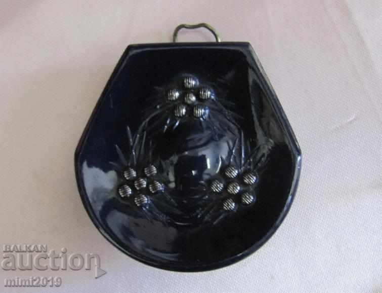 3 pcs. Old Qatari bronze and porcelain - 5 3 pcs. Old Qatari bronze and porcelain - 5