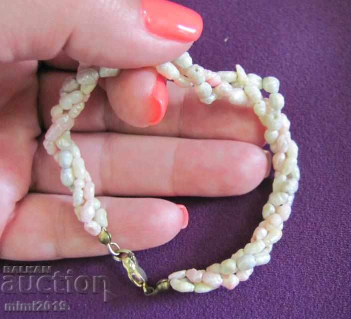 Auction 2 pcs. Necklaces and bracelet natural pearls Auction 2 pcs. Necklaces and bracelet natural pearls